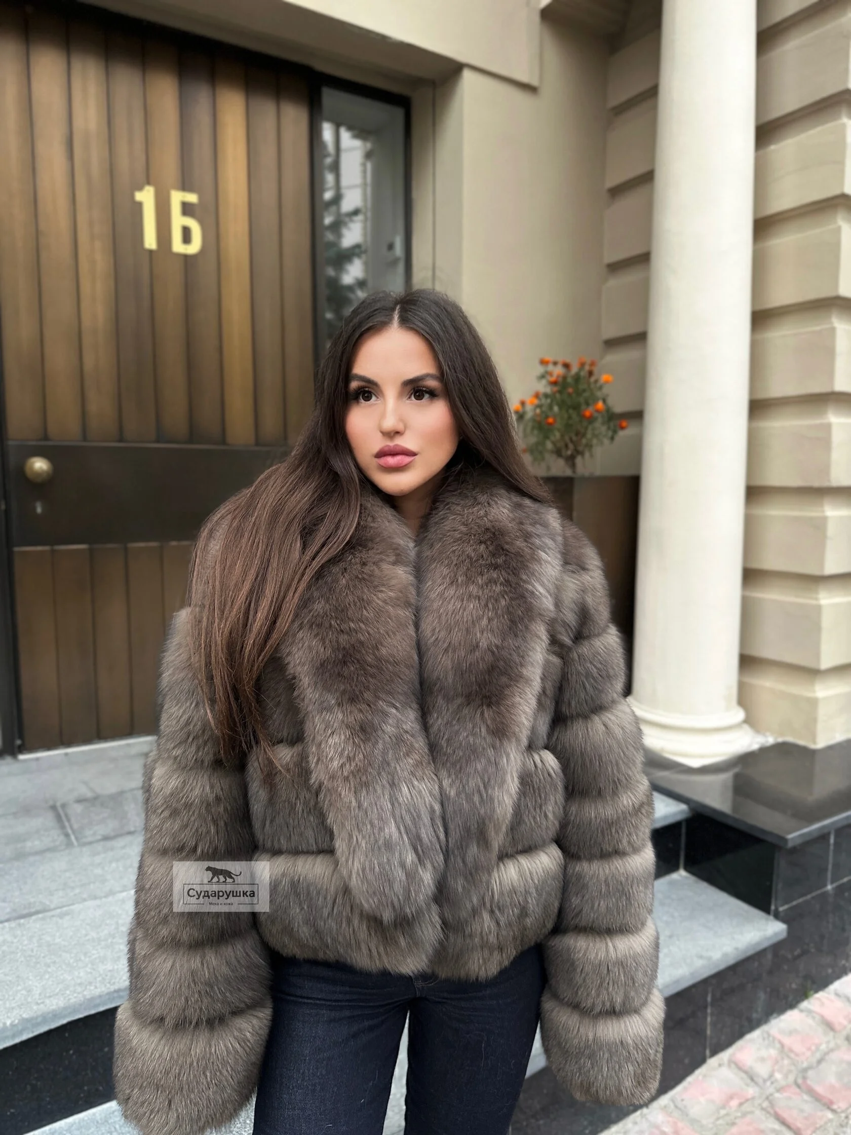 Премиальная шуба из песца