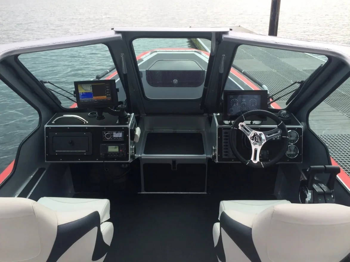 Навигационные приборы на борту маломерного судна