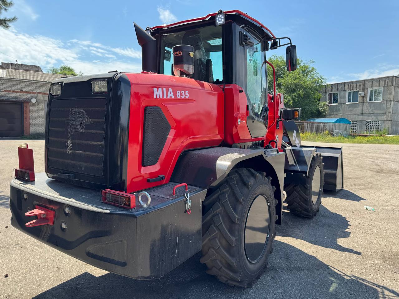 MIA 835 кабина