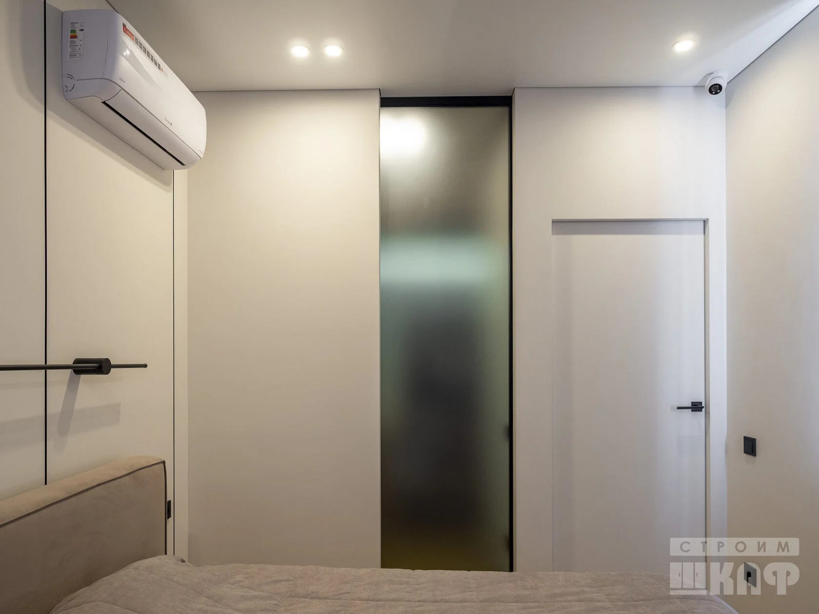 Гардеробная комната на заказ в Москве | СтроимШкаф