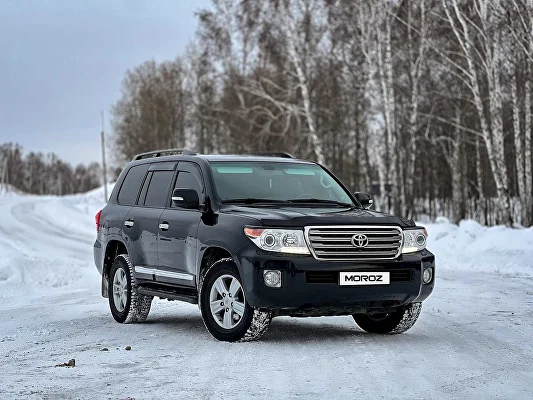 Toyota Land Cruiser 200 2012 из каталога Moroz Car Rental