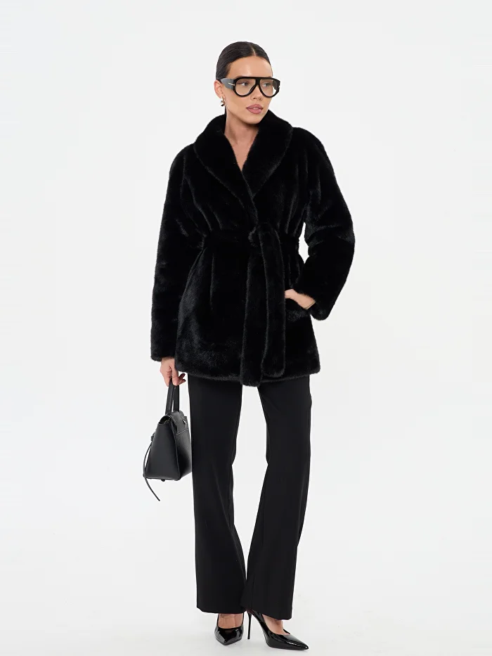 Тот же кадр в пропорции 3:4 для карточки товара на Wildberries и Ozon