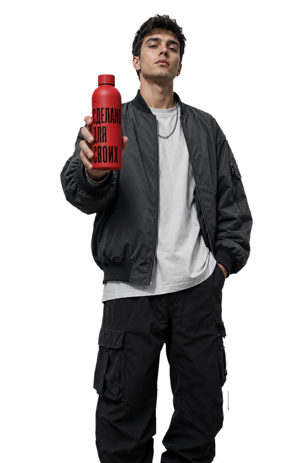Человек с брендированной термобутылкой KOSH MERCH