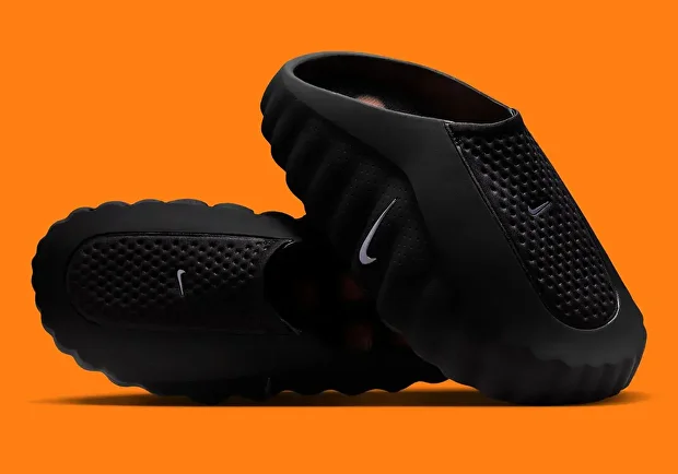 Nike Mind 001 
