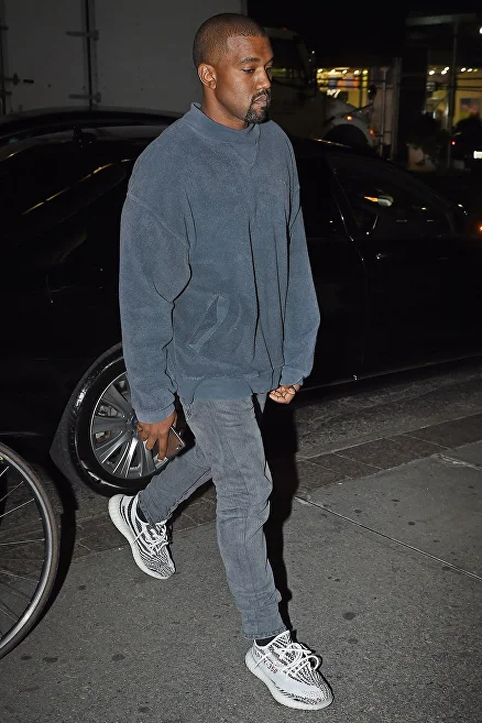 Yeezy boost 350 zebra price on sale