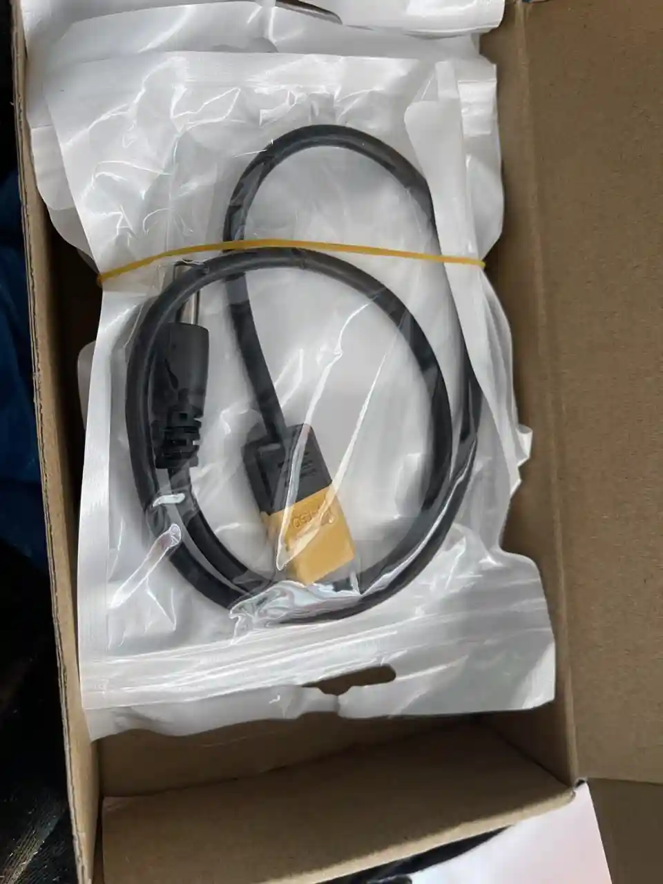 Образцы кабеля и проводки для отправки в Китай