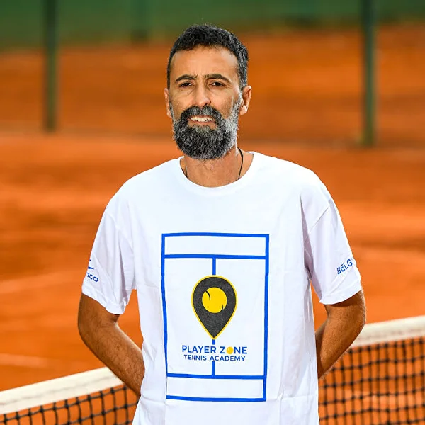 Marko Savić，网球教练
