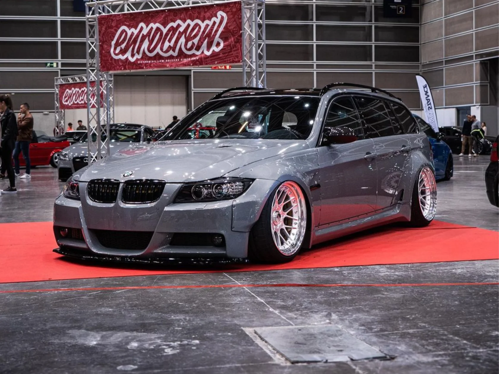 BMW E90/E91/E92/E93 hero
