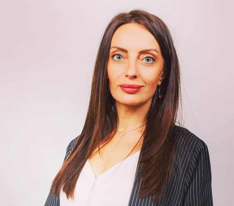 Ирина Коршунова