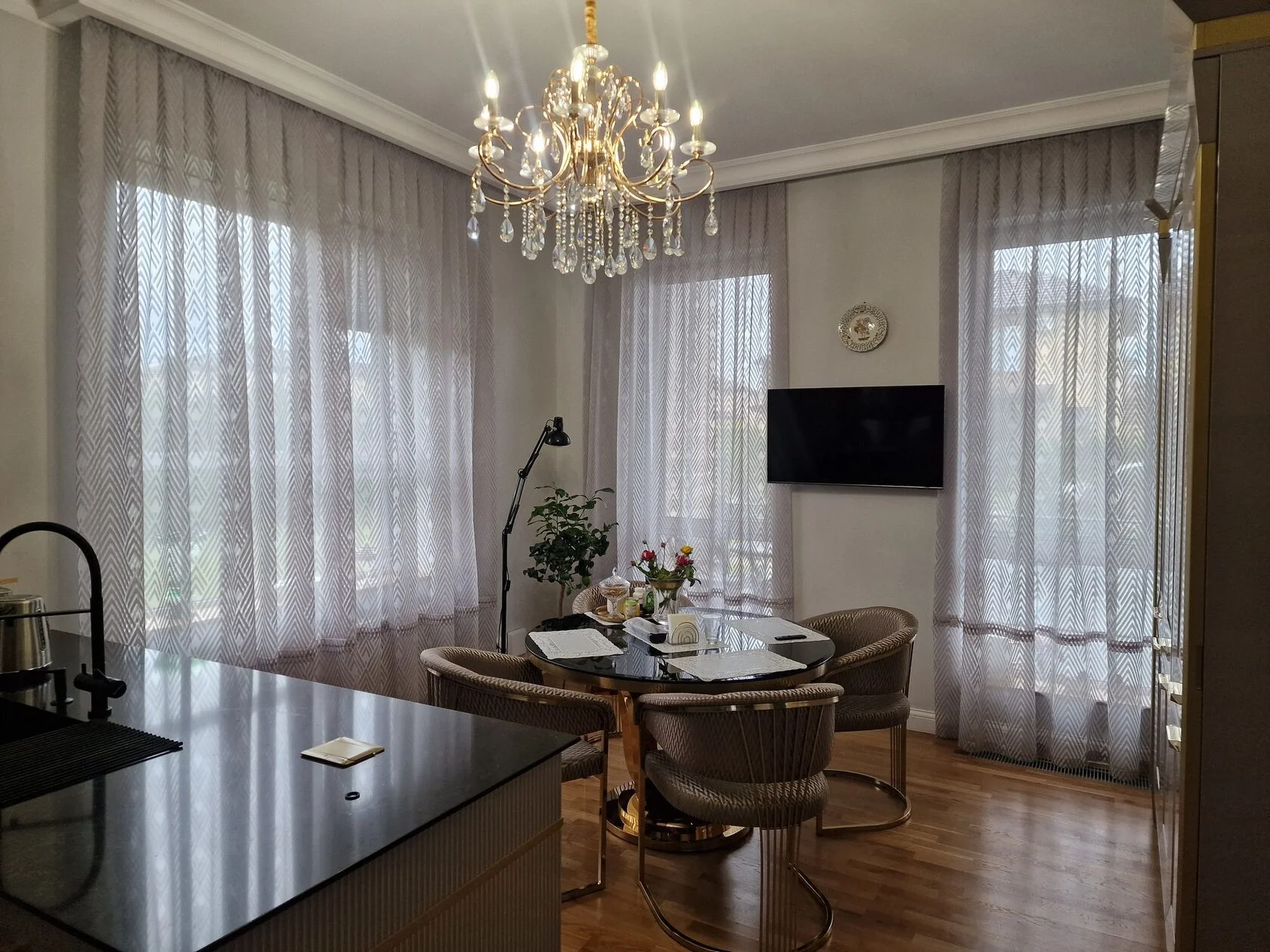 Шторы на кухню