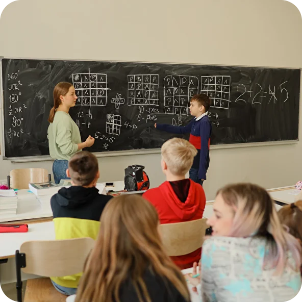 Частная школа «Ель School» в Новосибирске. Образовательный парк 1-11 класс
