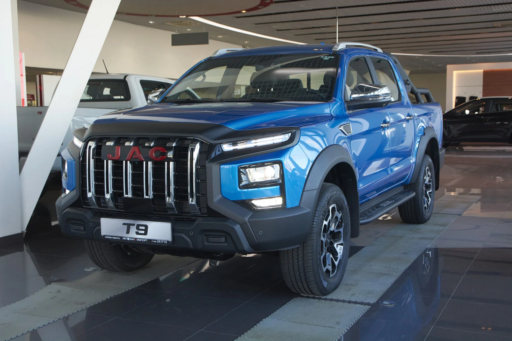 JAC T9