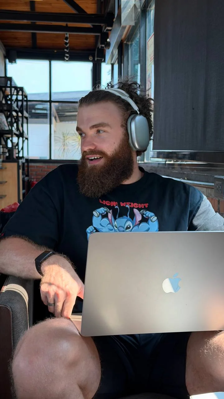 Влад Пурвиньш за работой