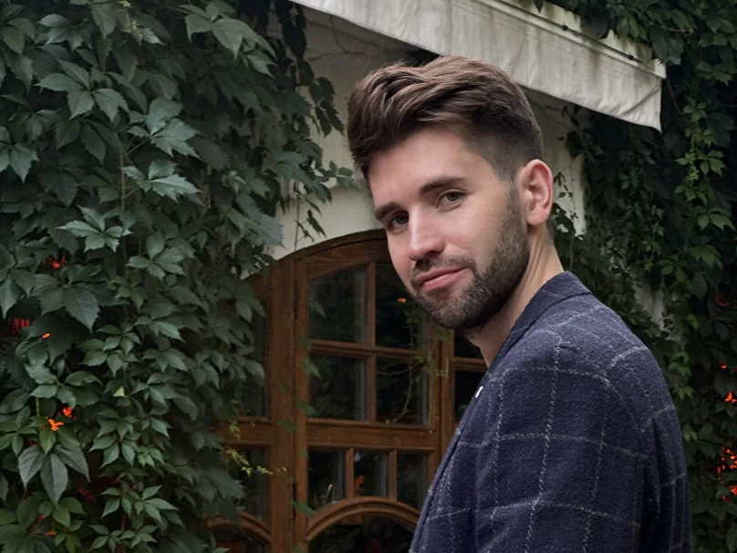 Адвокат Роман Самсонов