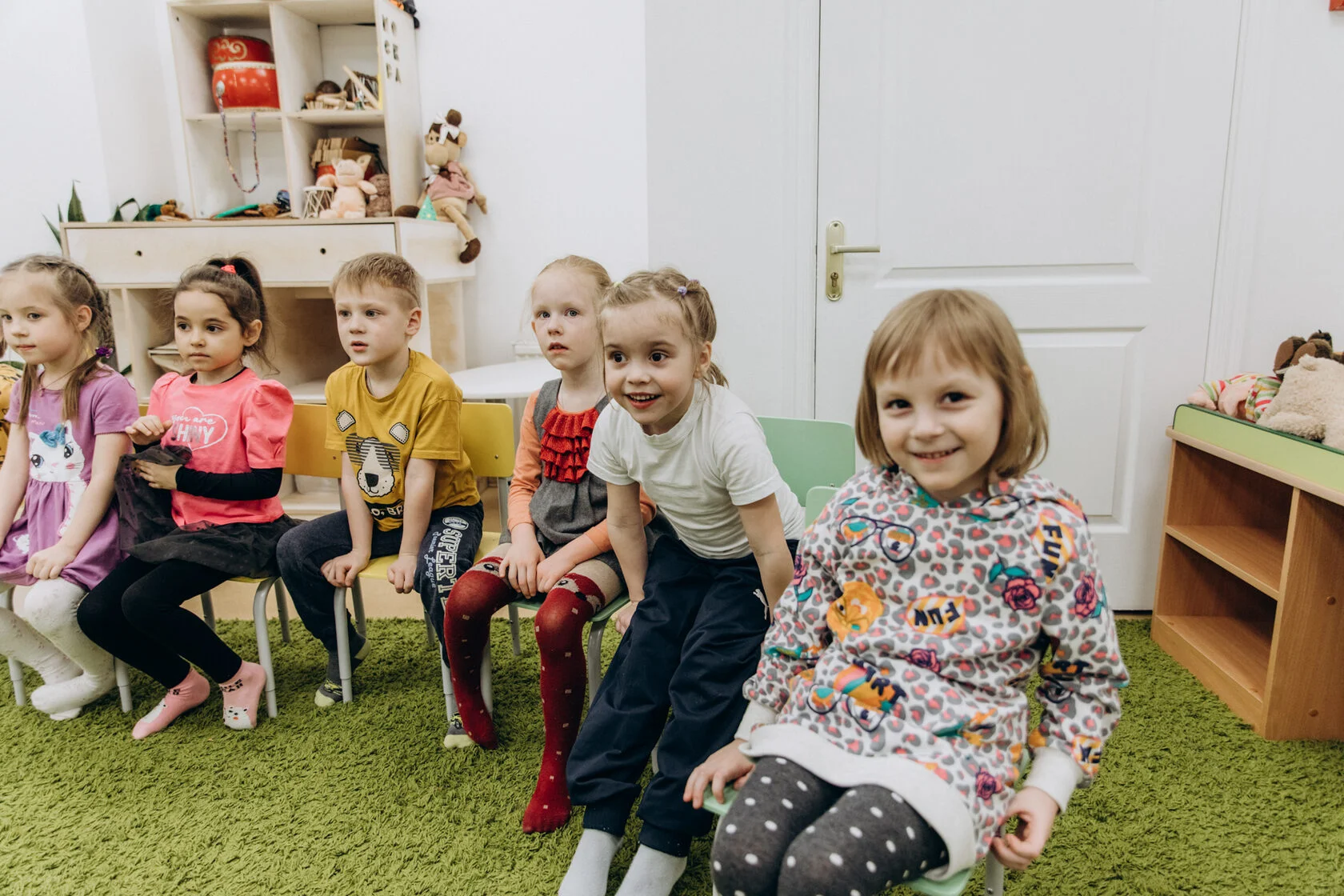 Занятие по шахматам за столом