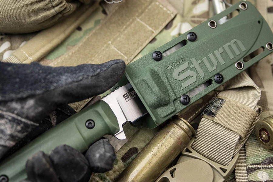 Olive Sturm locking sheath and handle detail