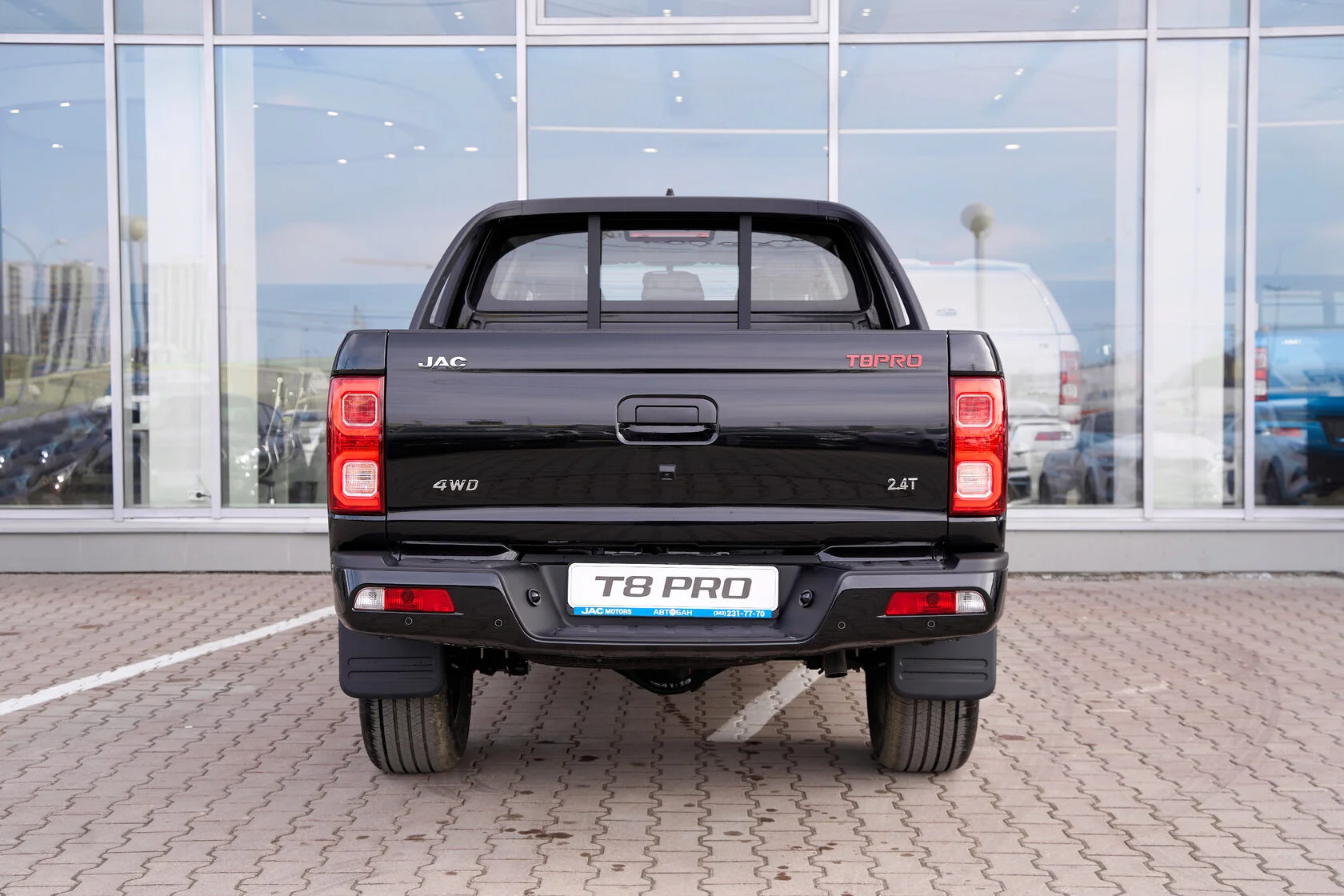 JAC T8 PRO — вид сзади