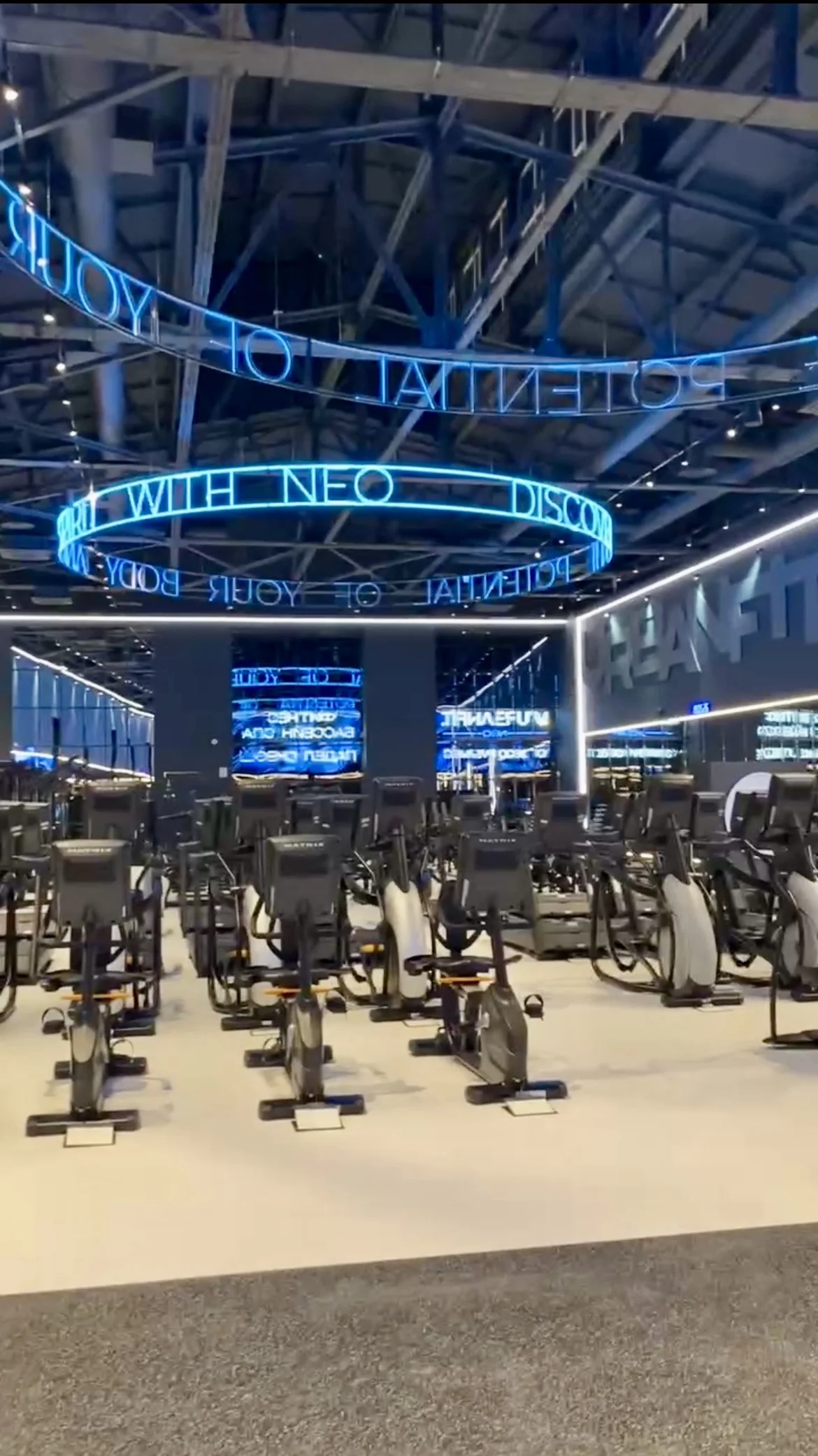 UrbanFit NEO