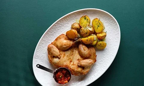 Chicken with potatoes at ICONIC