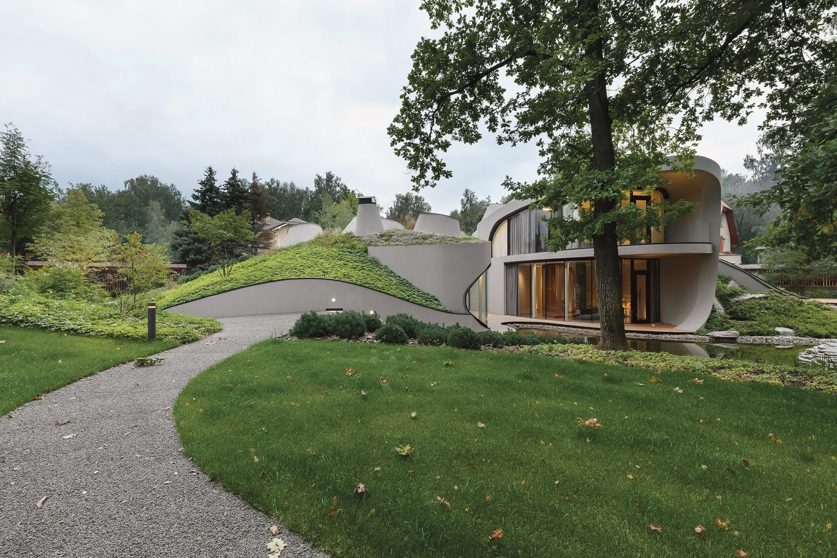THE HOUSE IN THE LANDSCAPE 2