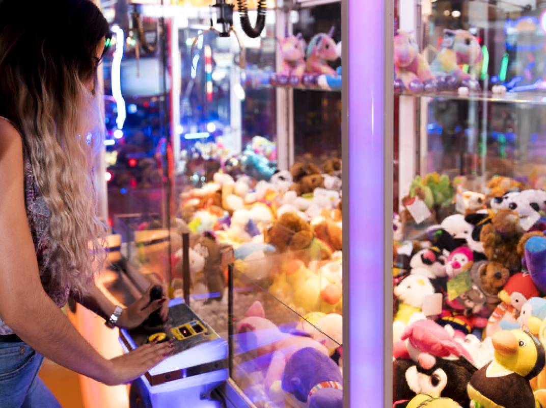 Автомат с игрушками
