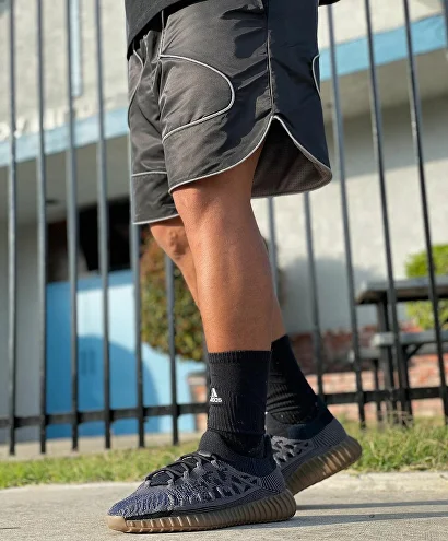Yeezy shop tenis 35