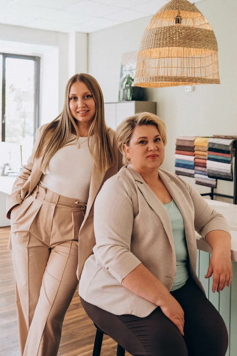 Людмила с Катей