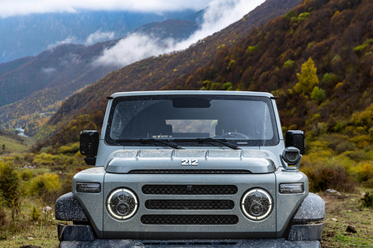 212 T01 Adventurer RUS — экстерьер