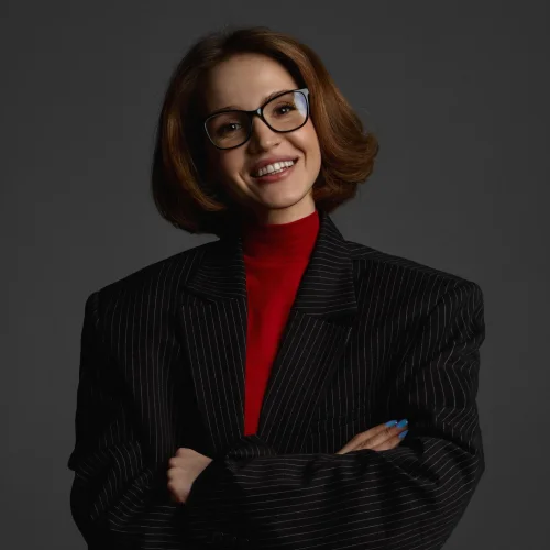 Алина Саламатова