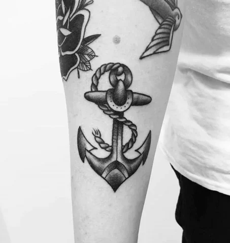 Татуировки на руке - фото и эскизы тату надписи | ВКонтакте