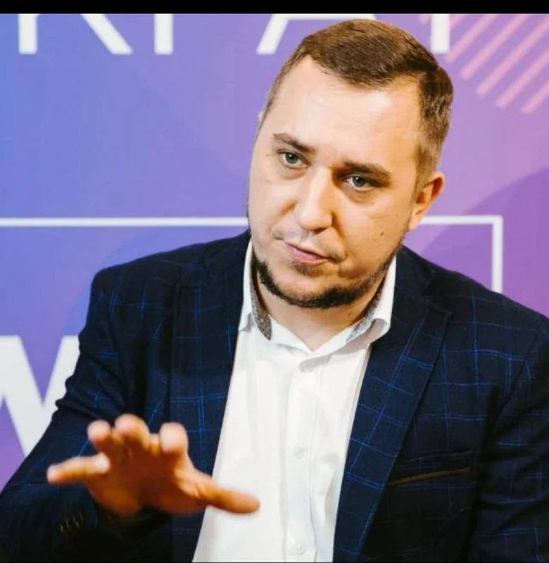 Генеральный директор