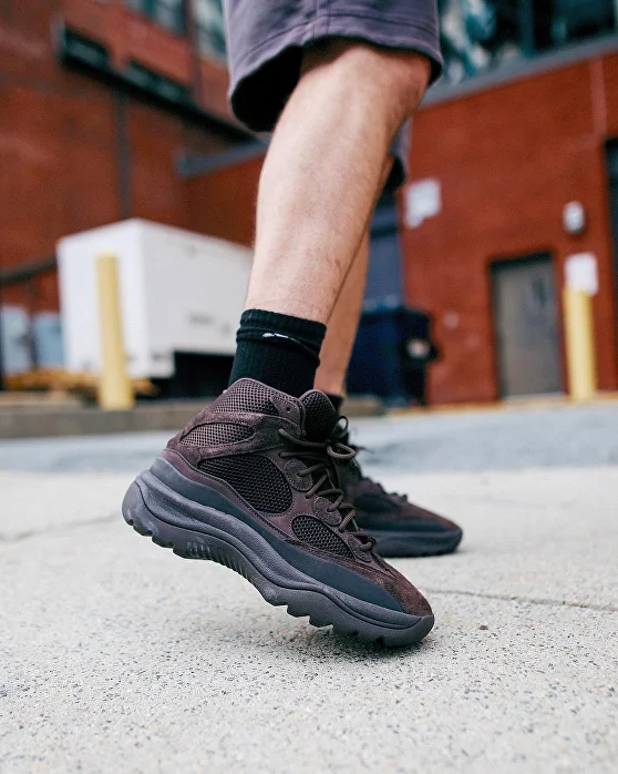 Yeezy dsrt bt new arrivals oil