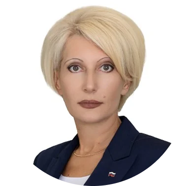 Надежда Сурова