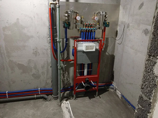 Трубы и разводка сантехники