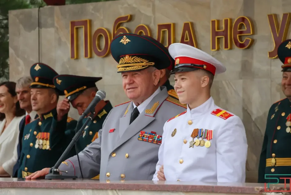 Выпускники – Герои СССР и России