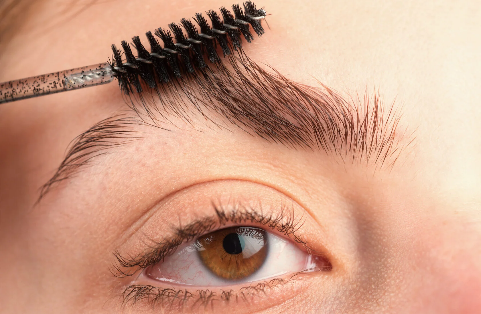 Брови и ресницы — клиника БЬОРК