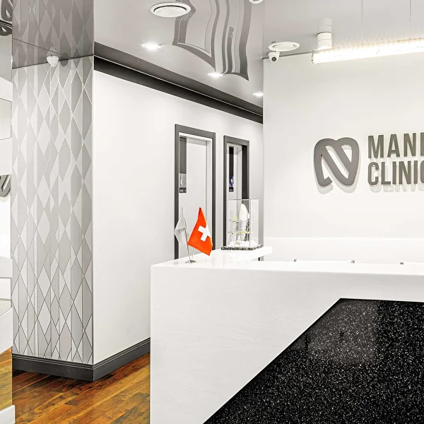 Стойка администратора Mane Clinic