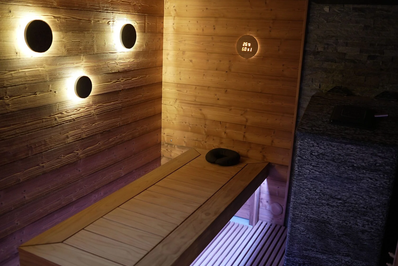 Монтаж хаммама под ключ с мраморной облицовкой