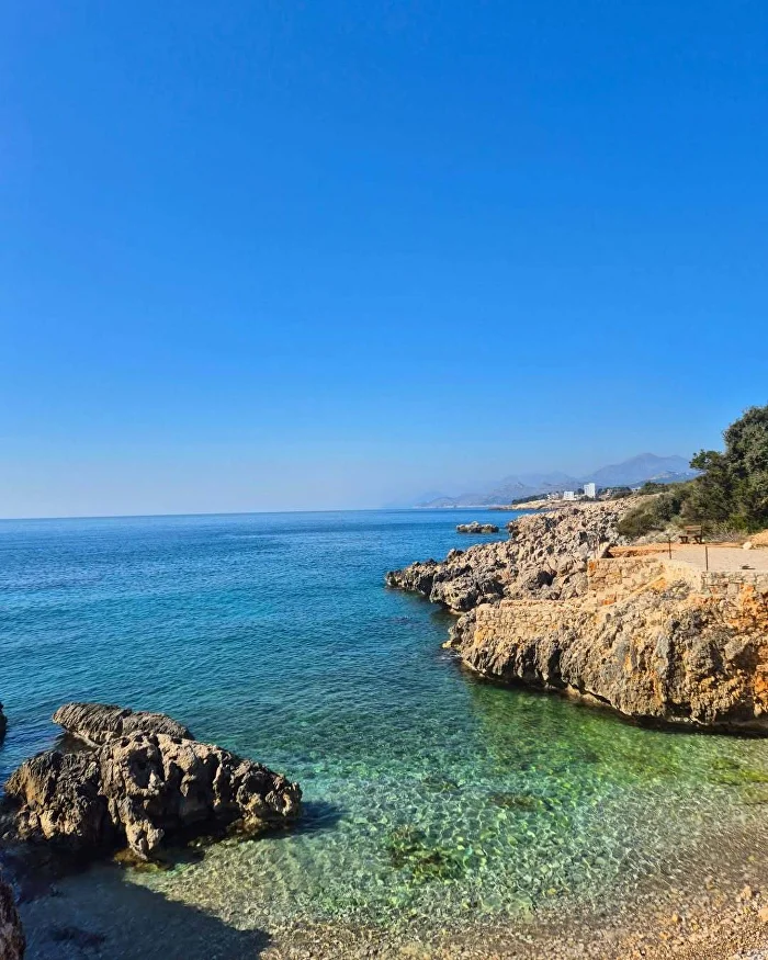Mala plaža, Utjeha