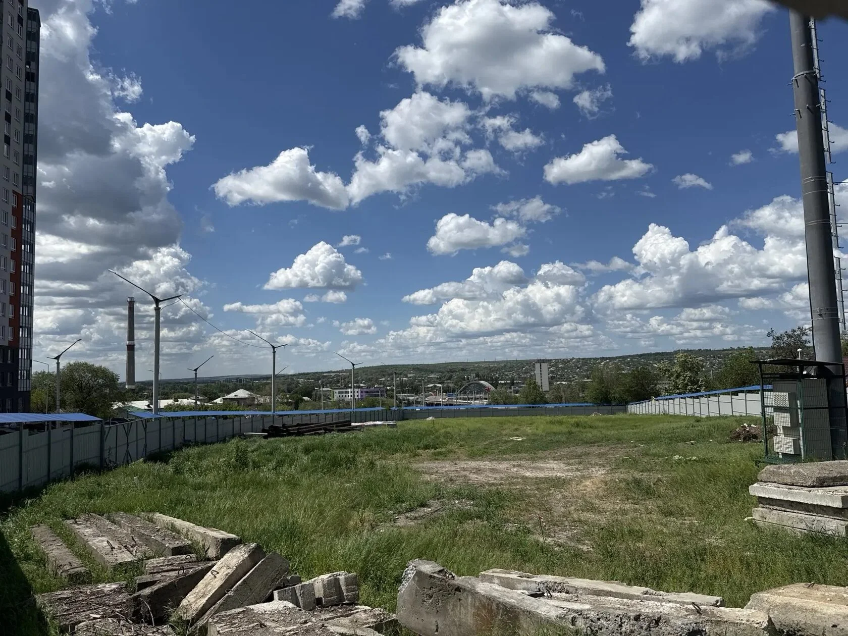 Апрель