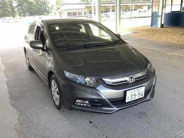 Honda Insight 2013 — автомобиль с доставкой под ключ в Хабаровск