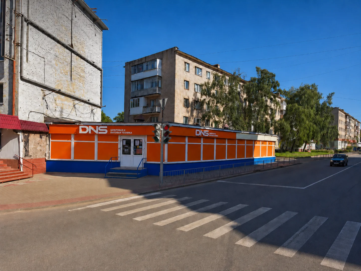 Текущее состояние фасада помещения на Новосильском переулке, 1