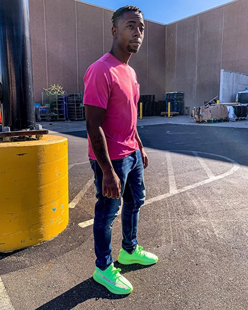 Adidas Yeezy Boost 350 V2 Glow 100