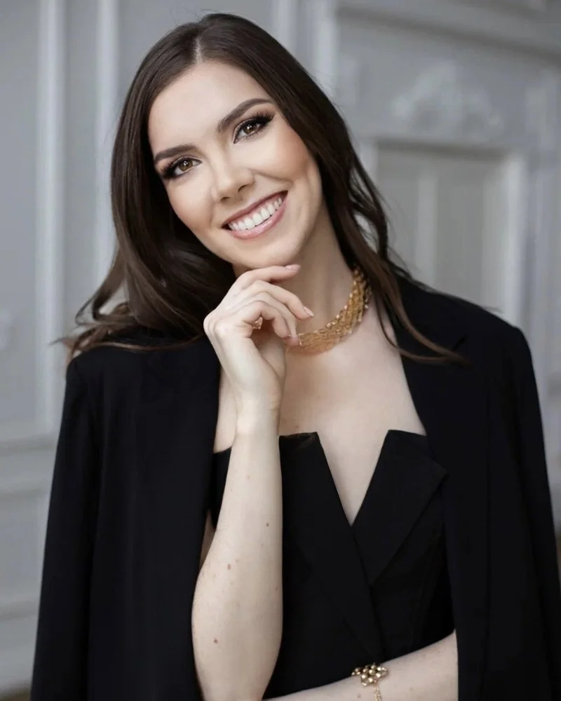 Natalia Sizykh — author of American Love Story Decoded