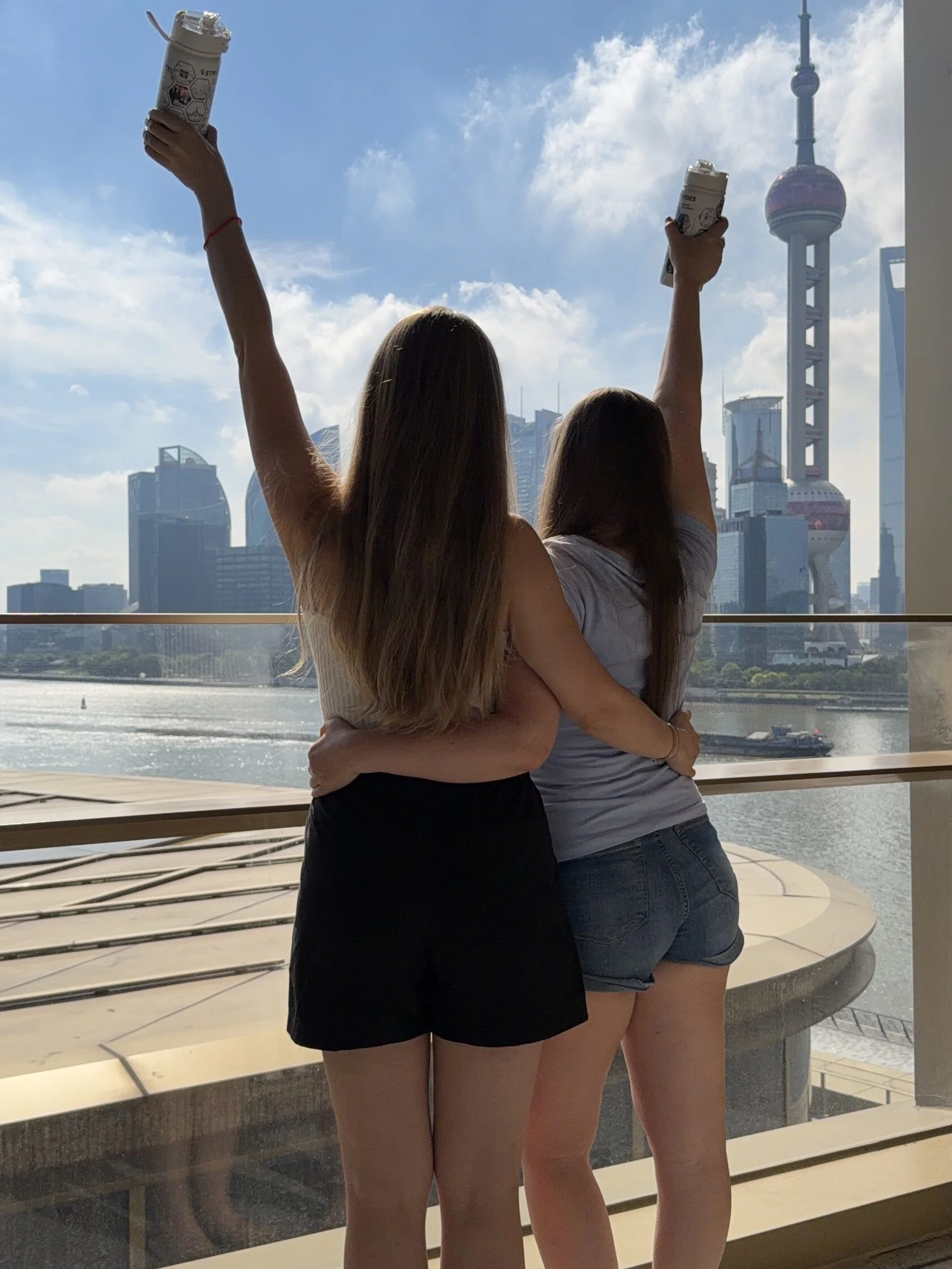 Maria and Daria travelling together
