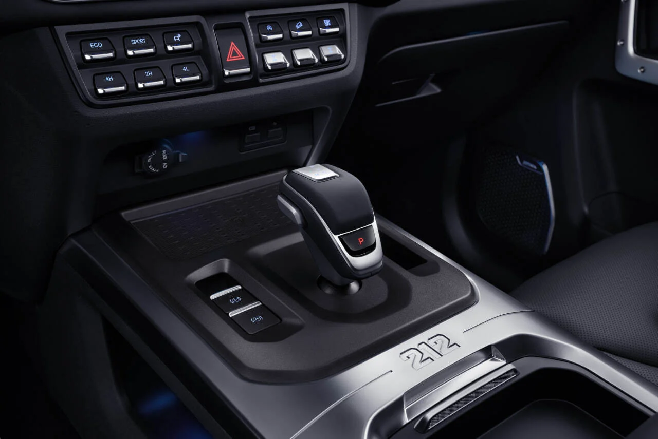 212 T01 — автомобили в разных условиях