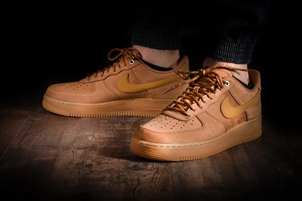 NIKE AIR FORCE 1 LOW 07 WB FLAX 100