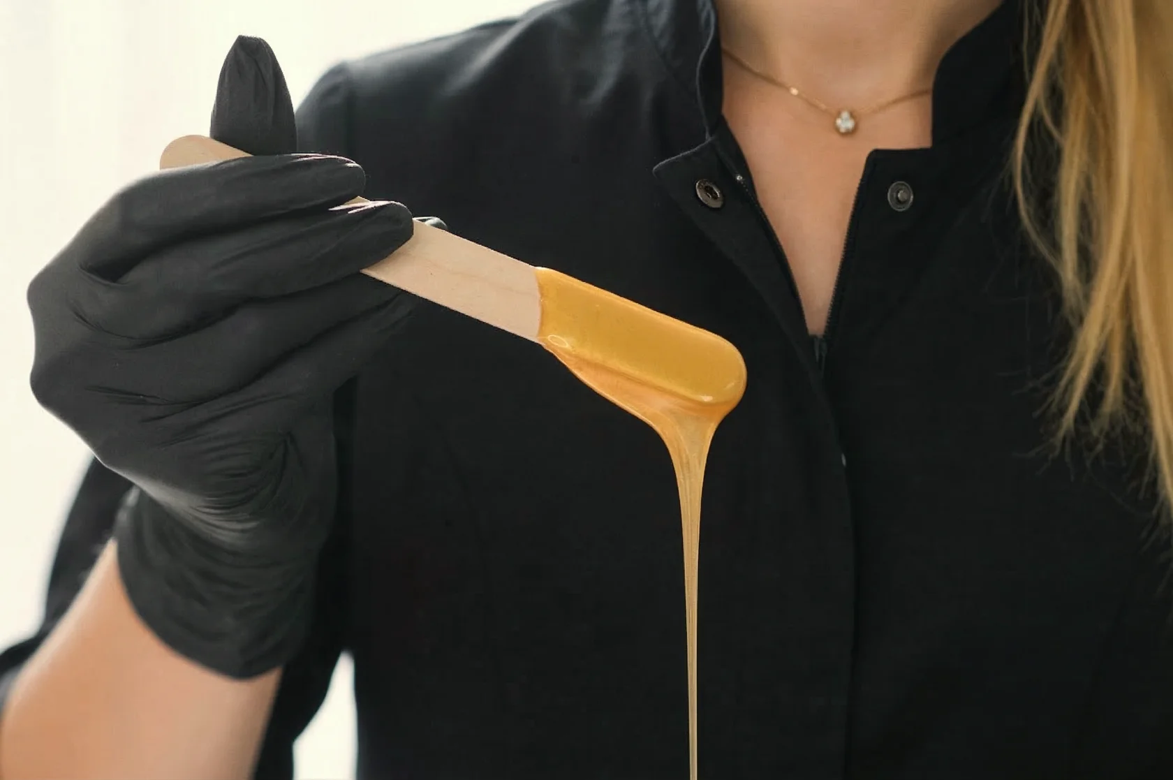 Депиляция воском — БЬОРК