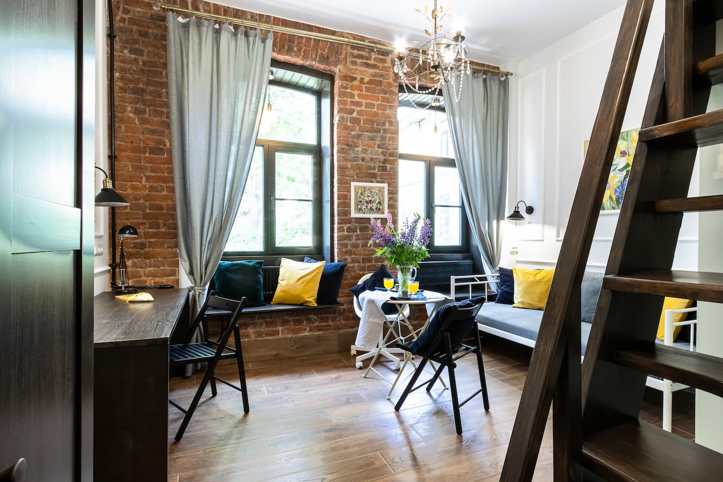 Апартаменты