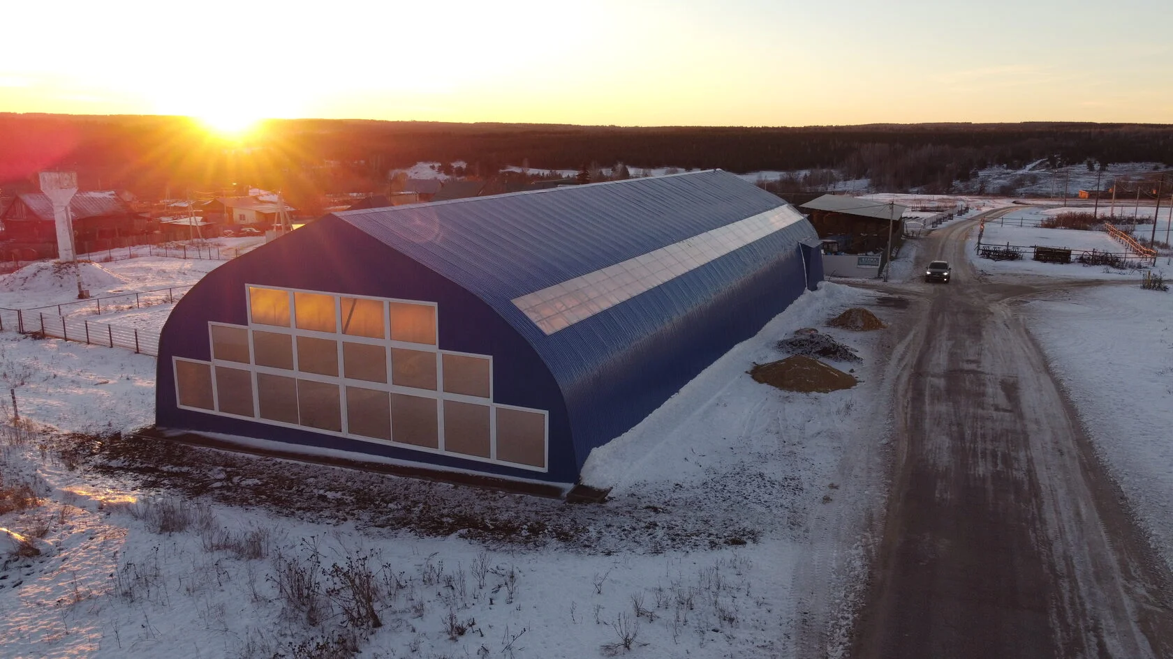Серийное производство арочных ангаров